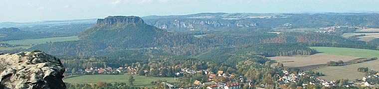 Blick vom Tafelberg Gohrisch auf Kurort Gohrisch